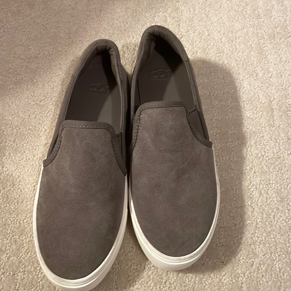 Ugg suede sneakers size 7.5